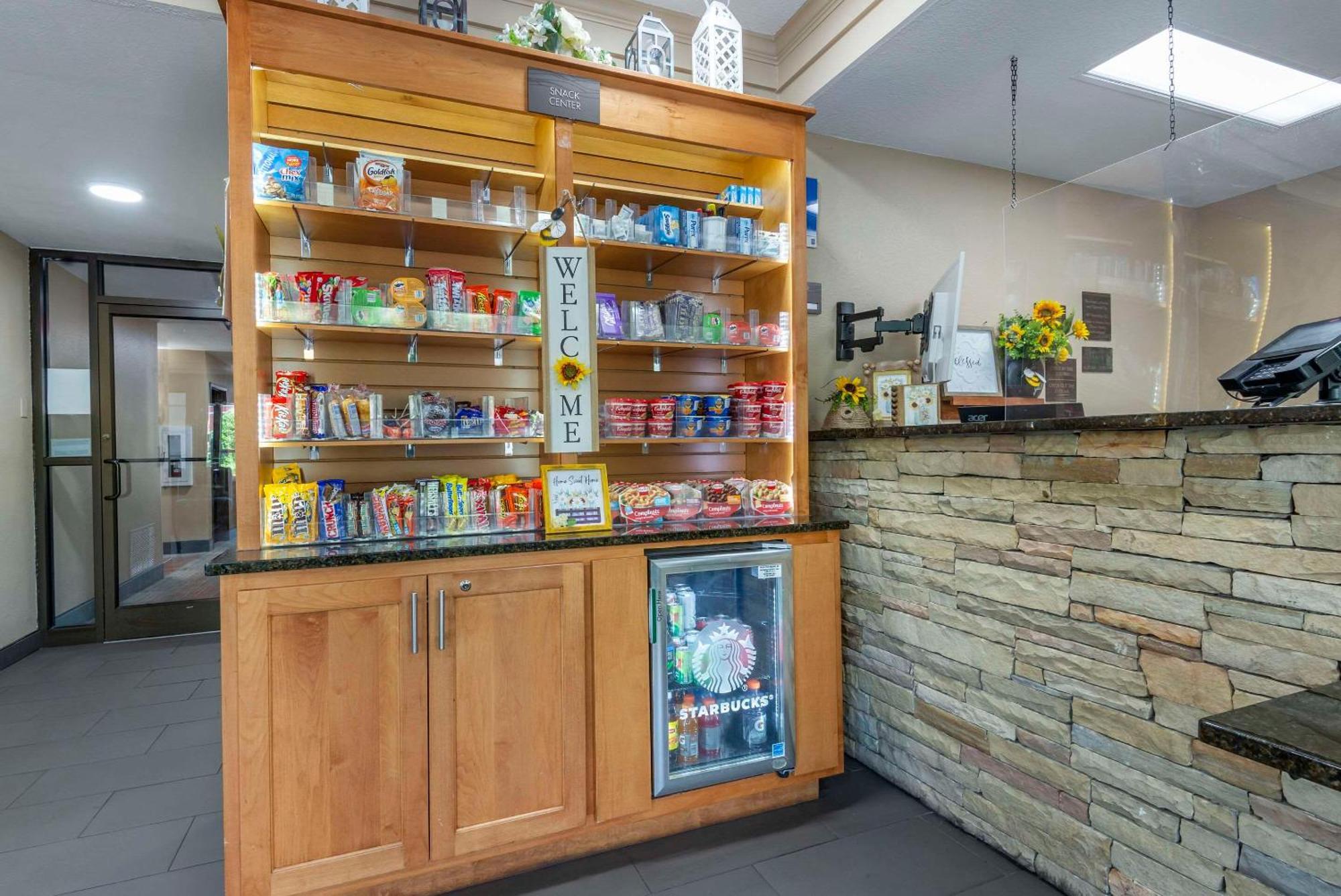 Comfort Inn Asheville East-Blue Ridge Pkwy Access Экстерьер фото